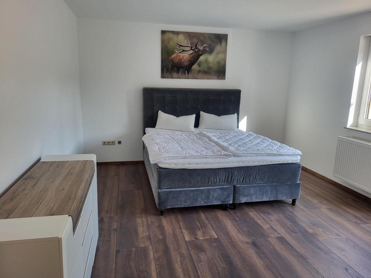 Ferienwohnung-Kroeger-Ii ฮาสเซลเฟลเดอ ภายนอก รูปภาพ