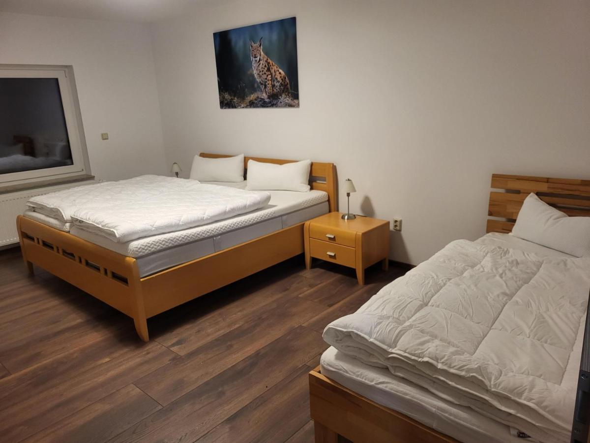 Ferienwohnung-Kroeger-Ii ฮาสเซลเฟลเดอ ภายนอก รูปภาพ